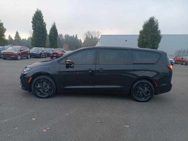 used 2023 Chrysler Pacifica Hybrid car, priced at $46,995