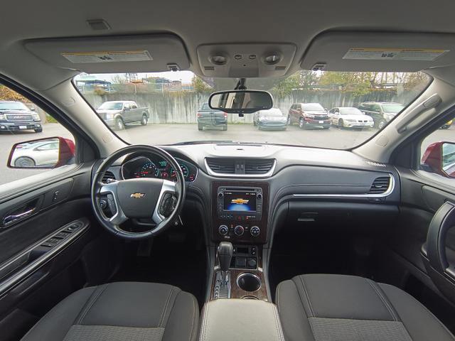 used 2015 Chevrolet Traverse car, priced at $15,995