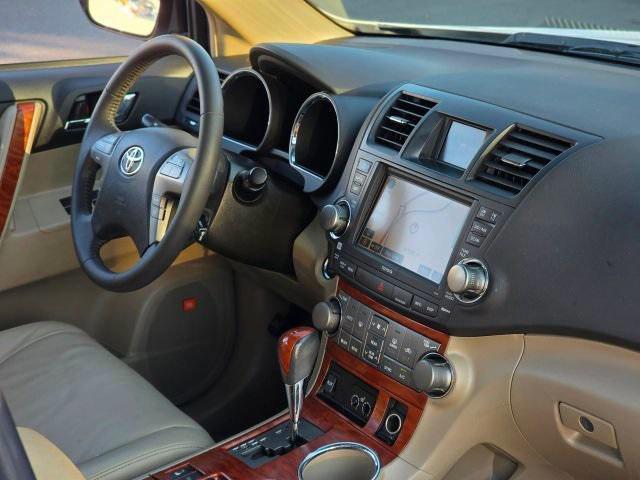 used 2008 Toyota Highlander car