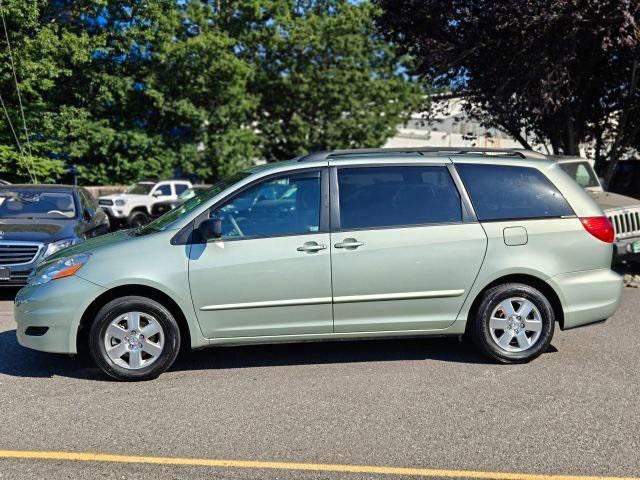used 2006 Toyota Sienna car, priced at $14,995