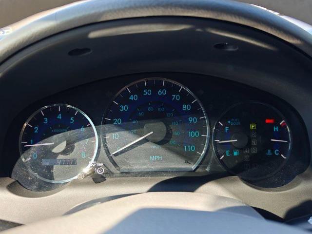 used 2006 Toyota Sienna car, priced at $14,995
