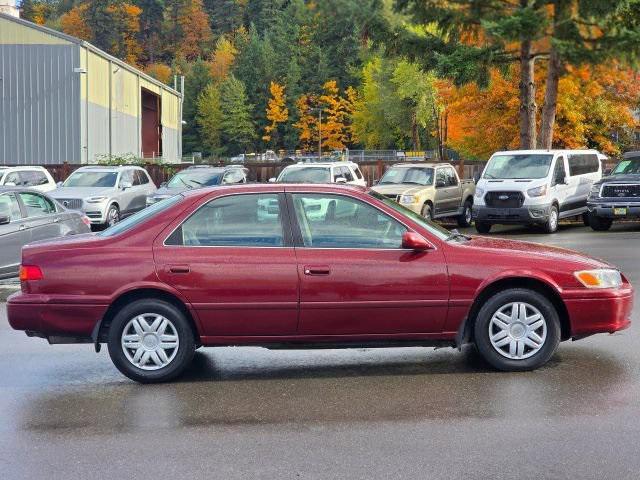 used 2001 Toyota Camry car, priced at $5,995