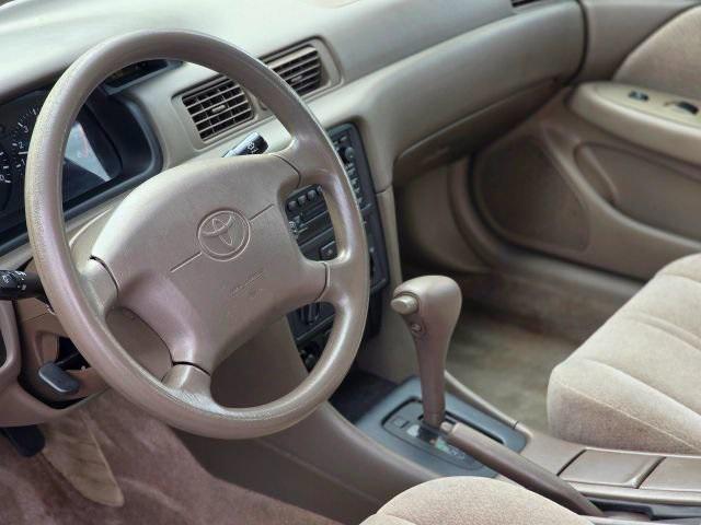 used 2001 Toyota Camry car, priced at $5,995