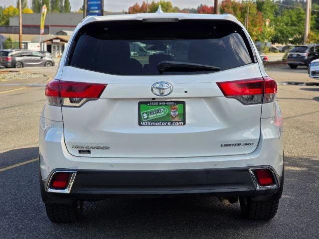 used 2018 Toyota Highlander car, priced at $24,995