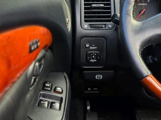 used 2004 Lexus SC 430 car, priced at $9,995