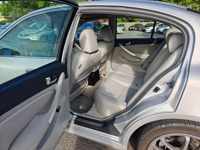 used 2006 INFINITI G35 car, priced at $11,995