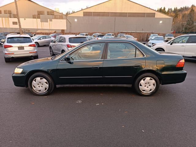 used 1998 Honda Accord car, priced at $9,995