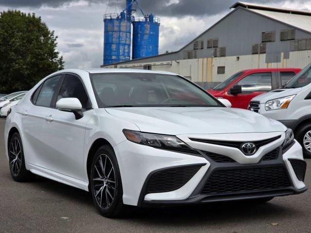 used 2022 Toyota Camry car, priced at $24,995