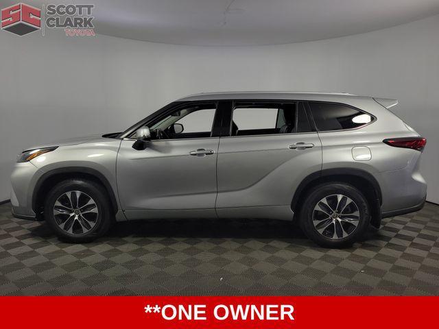 used 2022 Toyota Highlander car, priced at $37,683