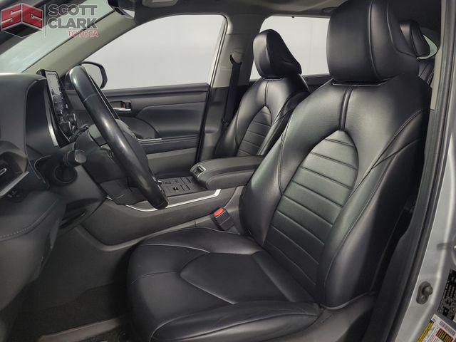 used 2022 Toyota Highlander car, priced at $37,683