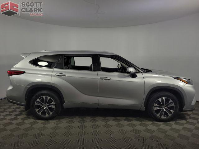 used 2022 Toyota Highlander car, priced at $37,683