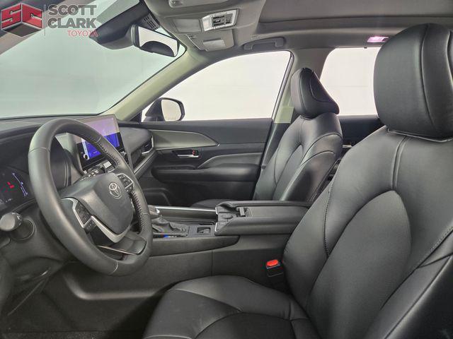 used 2025 Toyota Grand Highlander car, priced at $46,730