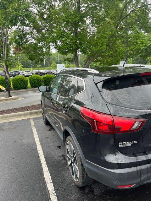 used 2019 Nissan Rogue Sport car, priced at $19,025