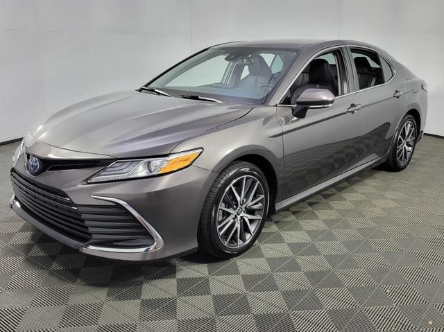 used 2024 Toyota Camry Hybrid car, priced at $30,454