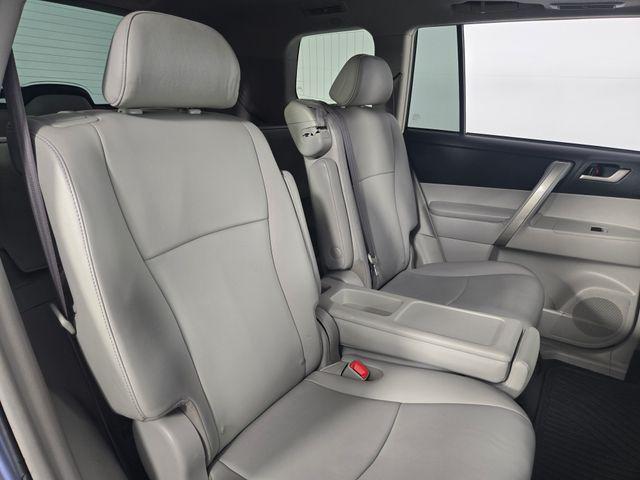 used 2012 Toyota Highlander car, priced at $11,511