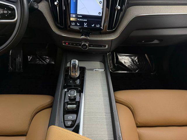 used 2018 Volvo XC60 Recharge Plug-In Hybrid car, priced at $29,600