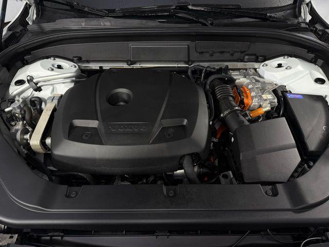 used 2018 Volvo XC60 Recharge Plug-In Hybrid car, priced at $29,600