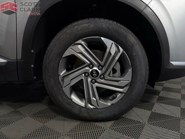 used 2022 Hyundai Santa Fe car, priced at $24,259