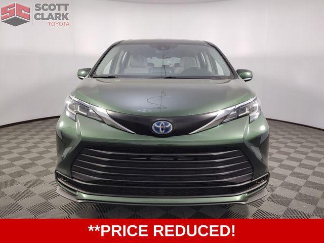 used 2023 Toyota Sienna car, priced at $40,176
