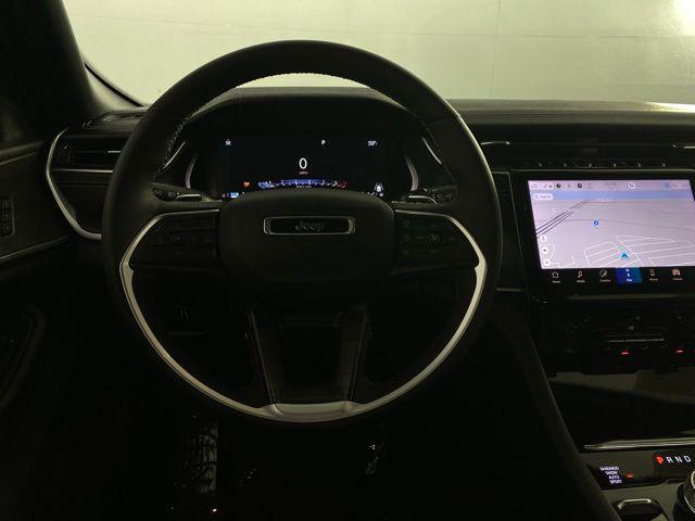 used 2024 Jeep Grand Cherokee car, priced at $37,295