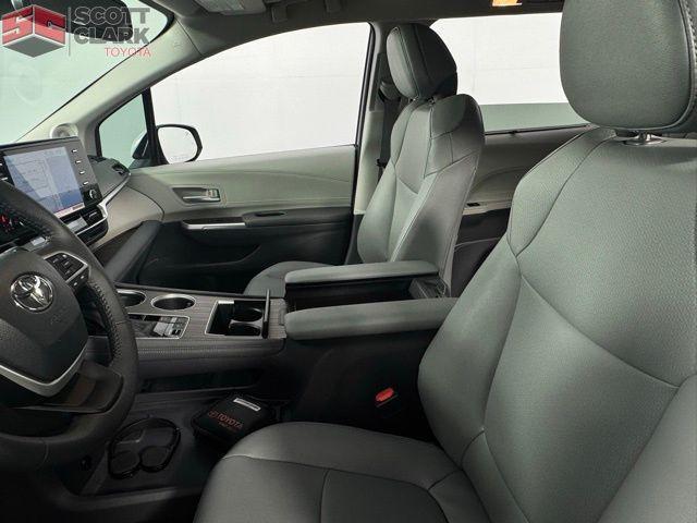 used 2024 Toyota Sienna car, priced at $45,016