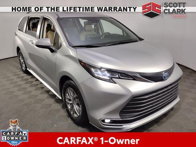 used 2022 Toyota Sienna car, priced at $38,325