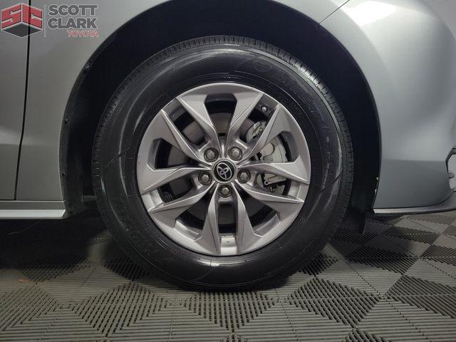 used 2022 Toyota Sienna car, priced at $39,884