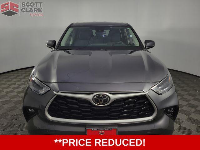used 2024 Toyota Highlander car, priced at $35,250