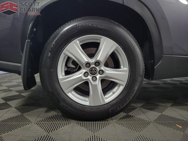 used 2024 Toyota Highlander car, priced at $35,250