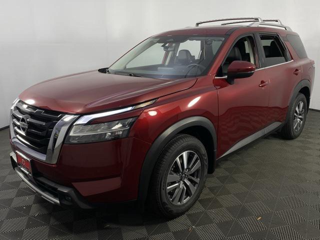 used 2023 Nissan Pathfinder car, priced at $32,198