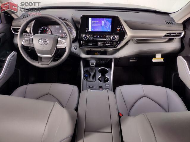 new 2025 Toyota Highlander car, priced at $50,366