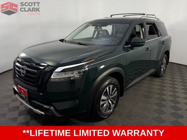 used 2022 Nissan Pathfinder car, priced at $34,285