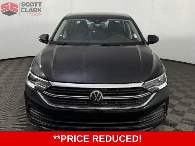 used 2024 Volkswagen Jetta car, priced at $21,146