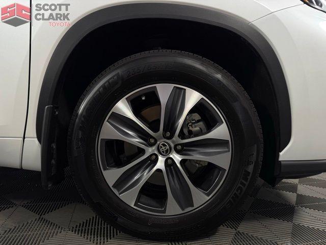 used 2024 Toyota Highlander car, priced at $42,953