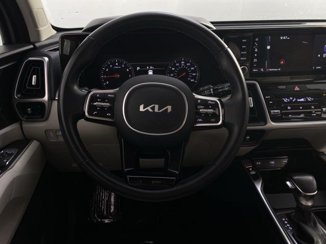 used 2022 Kia Sorento car, priced at $23,354