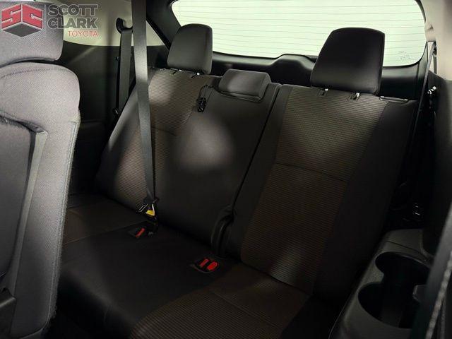 used 2022 Toyota Highlander car, priced at $36,809