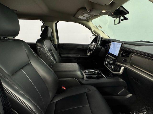 used 2024 Ford Expedition car, priced at $55,616