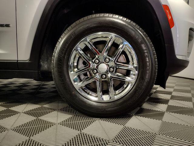 used 2021 Jeep Grand Cherokee L car, priced at $30,878