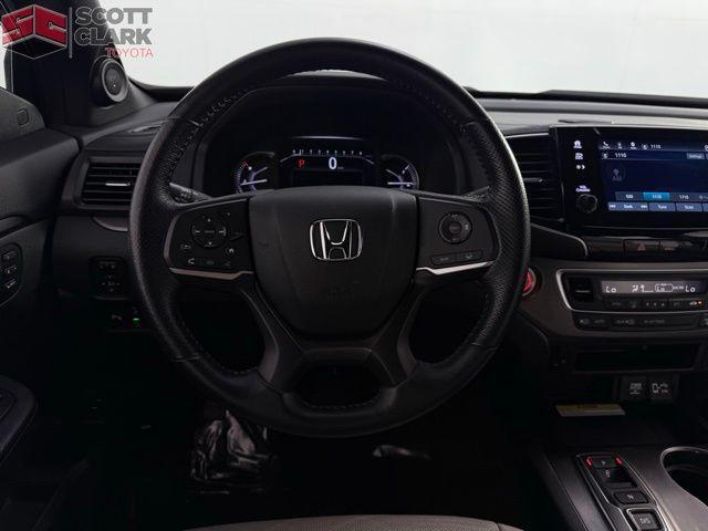 used 2022 Honda Passport car, priced at $32,415