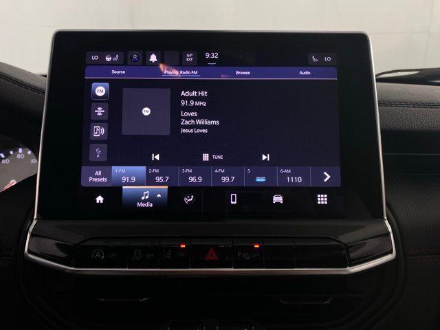 used 2023 Jeep Compass car, priced at $25,931