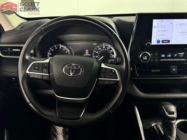 used 2023 Toyota Highlander car, priced at $34,229