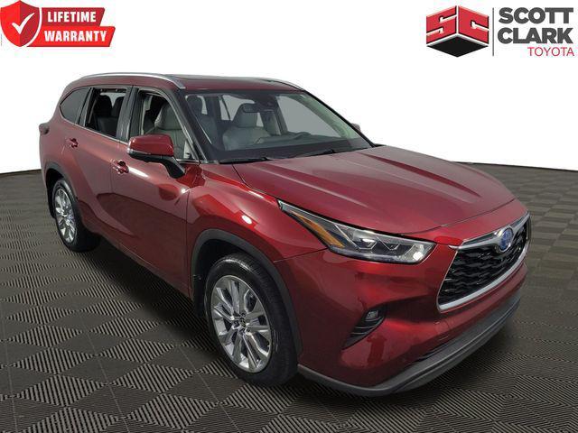 used 2024 Toyota Highlander Hybrid car, priced at $48,189