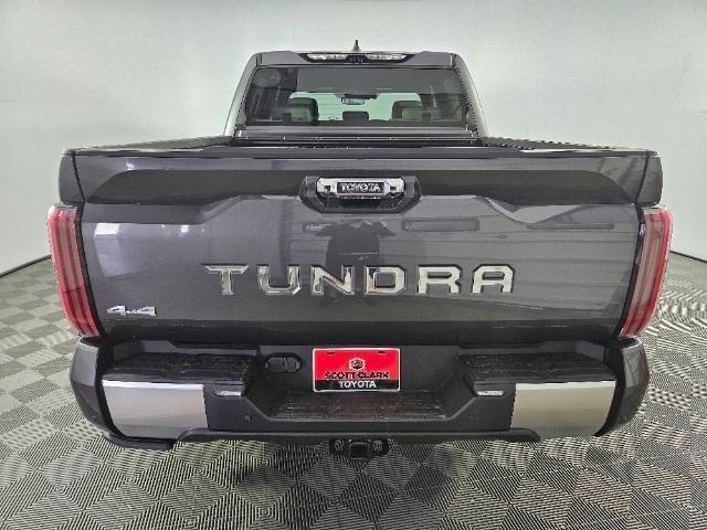 new 2024 Toyota Tundra Hybrid car