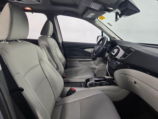 used 2021 Honda Pilot car, priced at $25,819