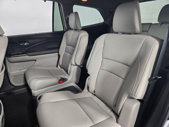 used 2021 Honda Pilot car, priced at $25,819