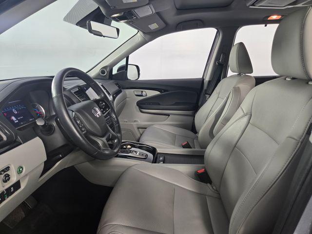 used 2021 Honda Pilot car, priced at $25,819