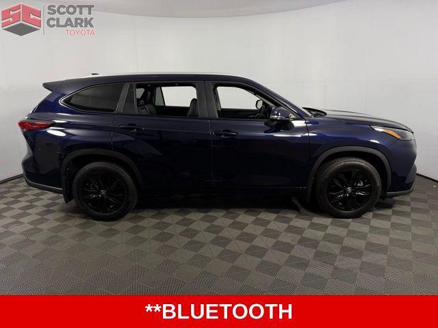 used 2023 Toyota Highlander car, priced at $39,929