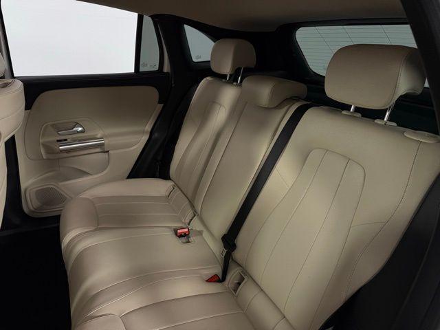 used 2021 Mercedes-Benz GLA 250 car, priced at $24,209