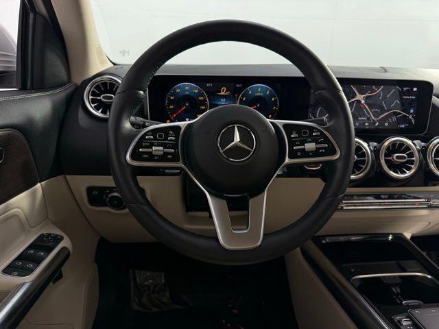used 2021 Mercedes-Benz GLA 250 car, priced at $24,209