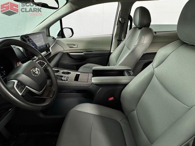 used 2023 Toyota Sienna car, priced at $39,858